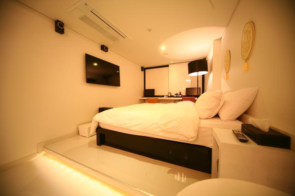 Diva Hotel Seoul Room photo